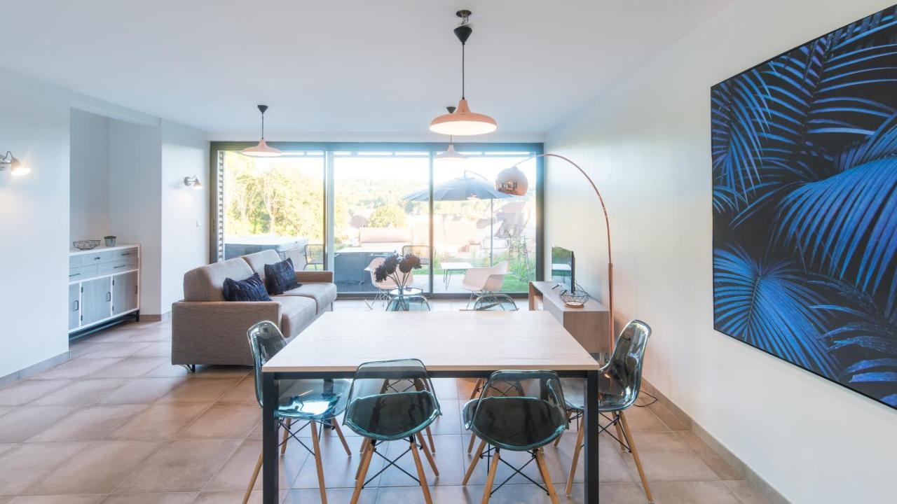 Plein Soleil Avec Jacuzzi Privatif Et Parking Prive Sarlat-la-Canéda Exterior foto